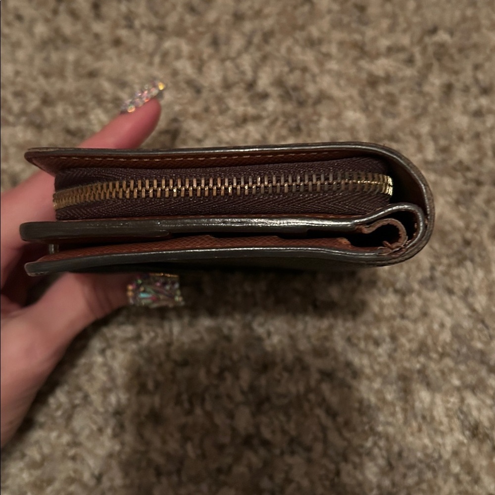 Louis Vuitton Dark Brown Bifold Wallet - Picture 4 of 15